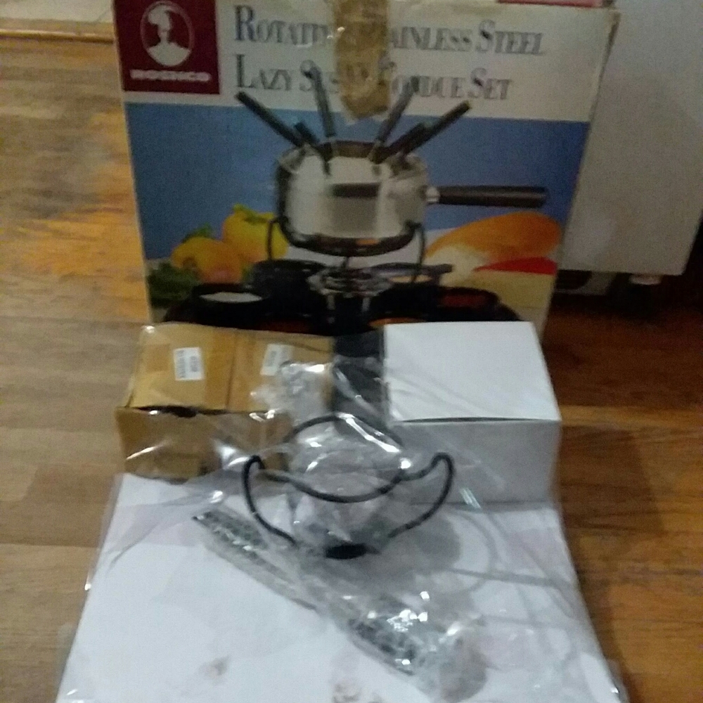 Fondue set - Picture 3 of 4